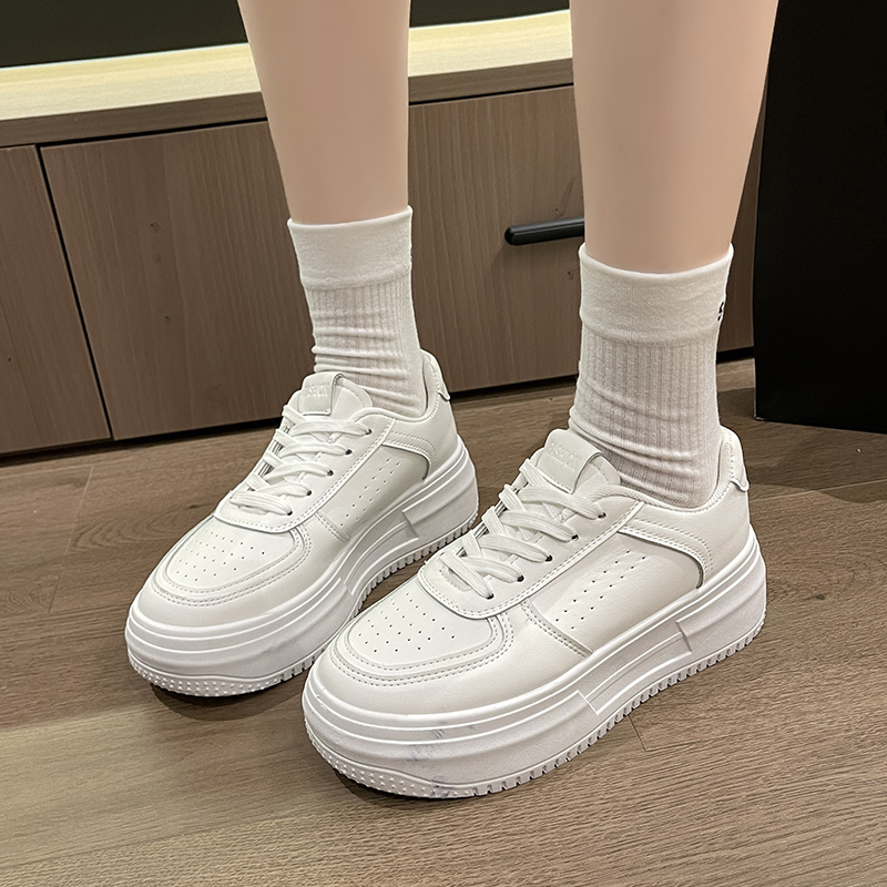 Scarpe Bianche Traspiranti Mod - Casual Sneaker Low recensione e prezzo