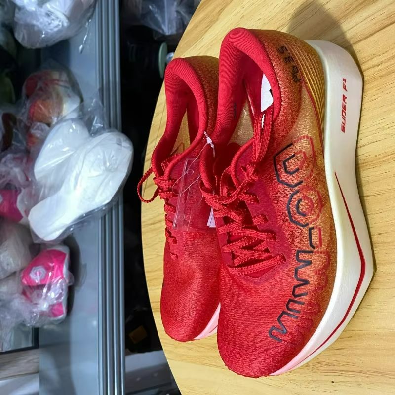 Scarpe da corsa di marca di lu - Men Shoes Red Bottom recensione e prezzo
